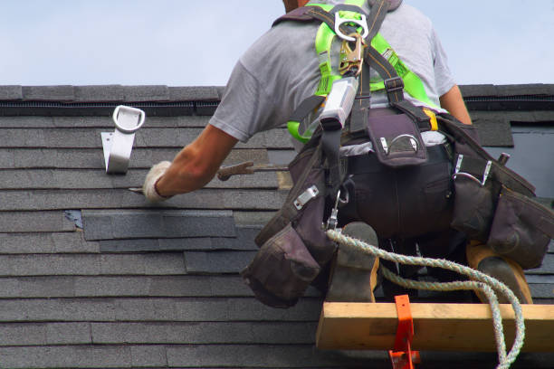Quick and Trustworthy Emergency Roof Repair Services in Niantic, CT